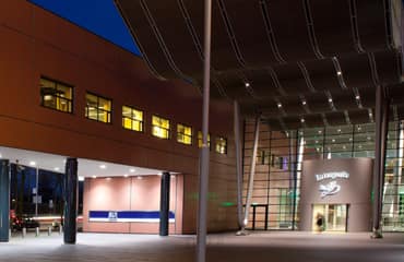 De ingang van het Interpolis-gebouw, aan de Spoorlaan in Tilburg. Het meest recente nieuws van Interpolis vindt u hier.