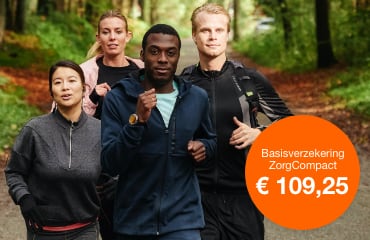 Een groep van mannen en vrouwen rent in het bos. De zorgverzekering ZorgCompact van interpolis is een voordelige zorgverzekering waarbij u alles online regelt.