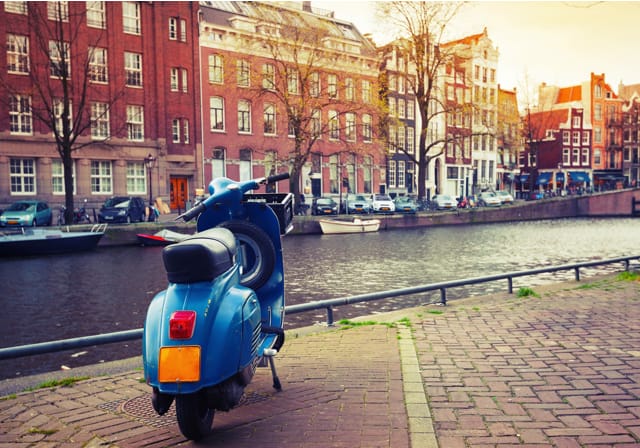 Risico Top 5 Onderweg: uw scooter wordt gestolen